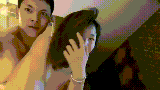 全裸听指挥，女上摇晃奶